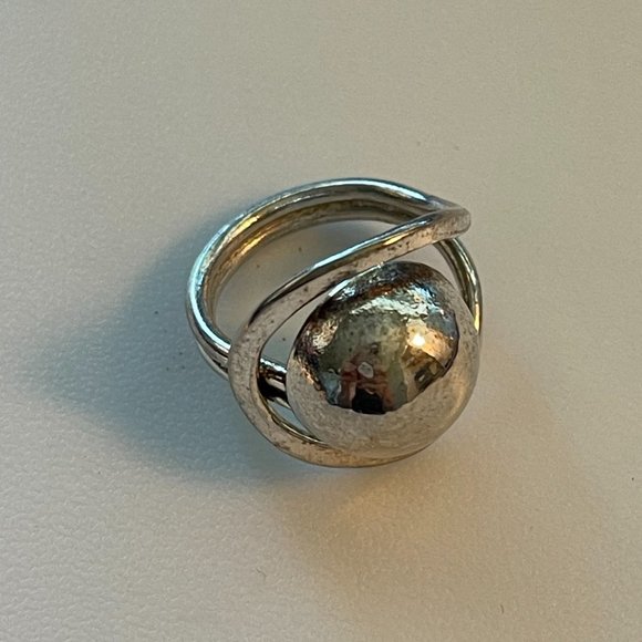 Silver Plated Adjustable Ring | NWT - Picture 2 of 4